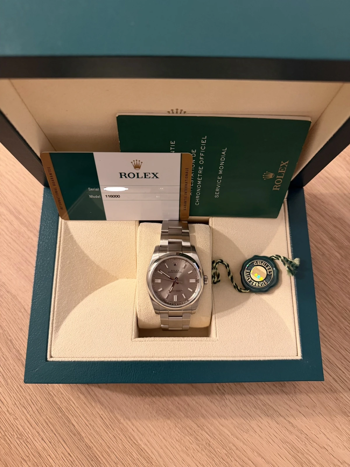 Rolex Oyster perpetual 116000