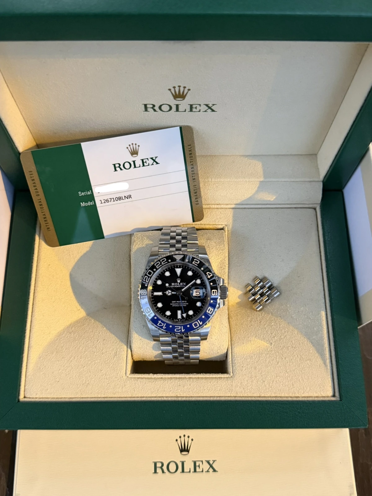 Rolex Gmt master II “ batgirl “ 126710BLNR
